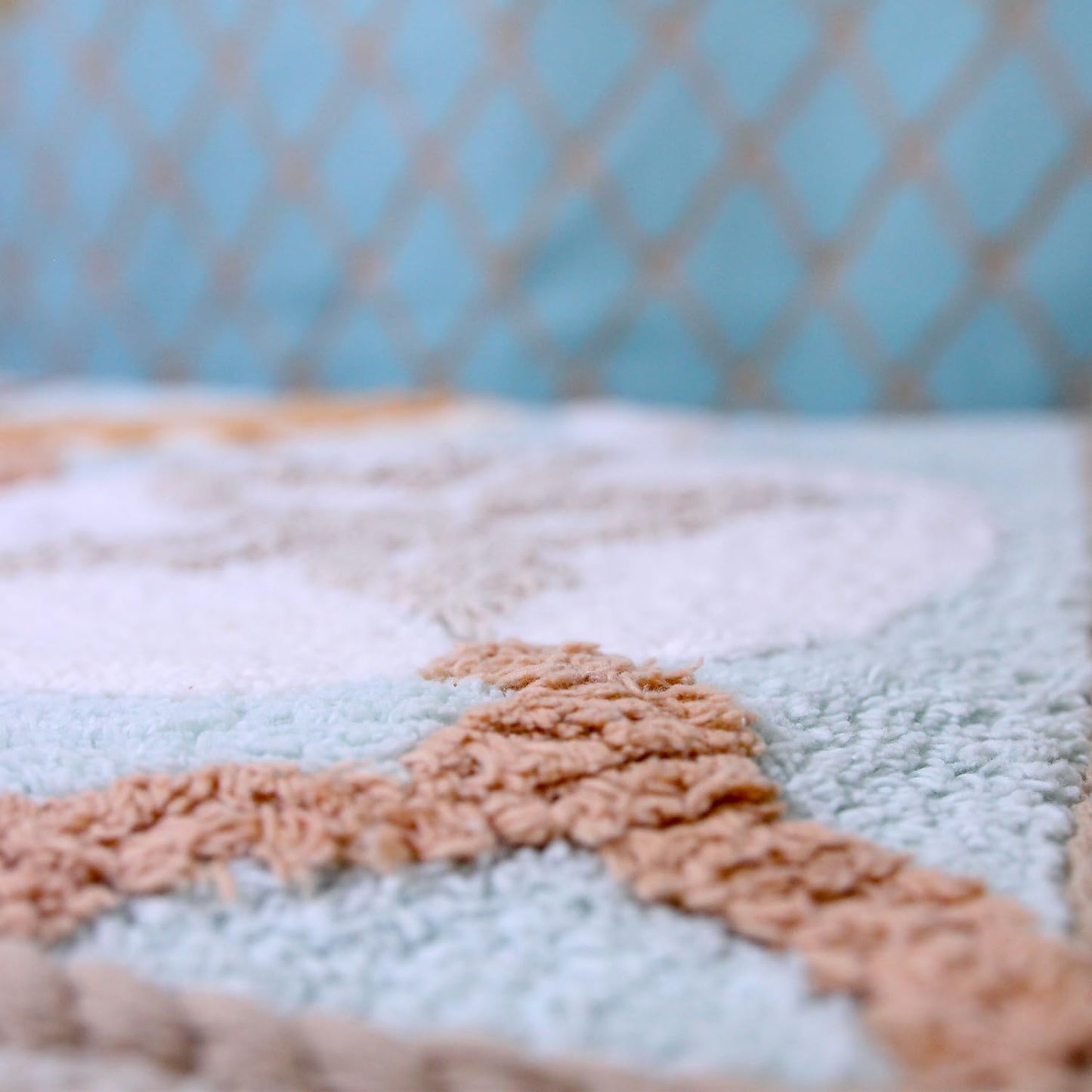 Avanti Linens - Bathroom Rug, Soft & Absorbent Bath Mat, Beach Inspired Bathroom Accessories (Seaglass Collection, 24" x 60")