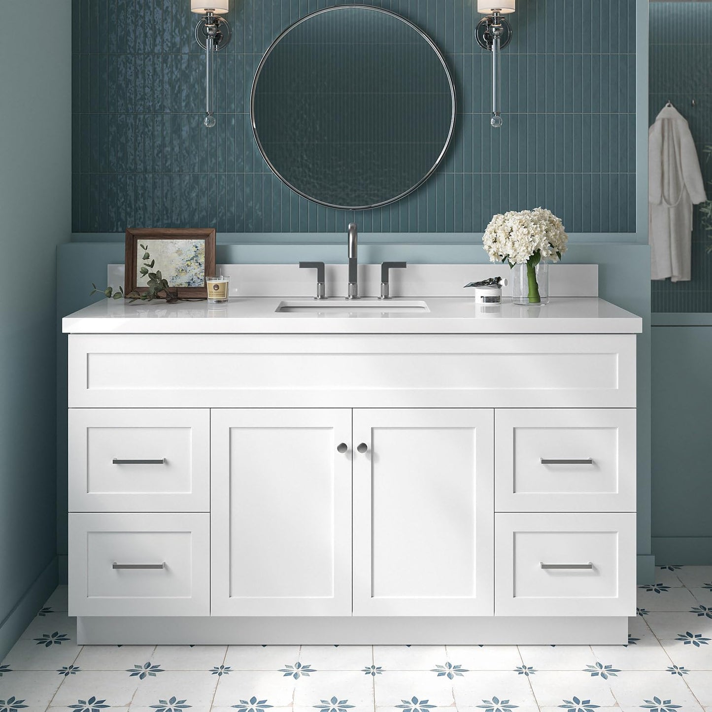 ARIEL Hamlet 43 Inch Single Sink Bathroom Vanity in White, 1.5" Edge Quartz Top, Solid Wood, Rectangular Sink, 2 Soft Closing Doors, 4 Full Extension Dovetail Drawers, Toe Kick