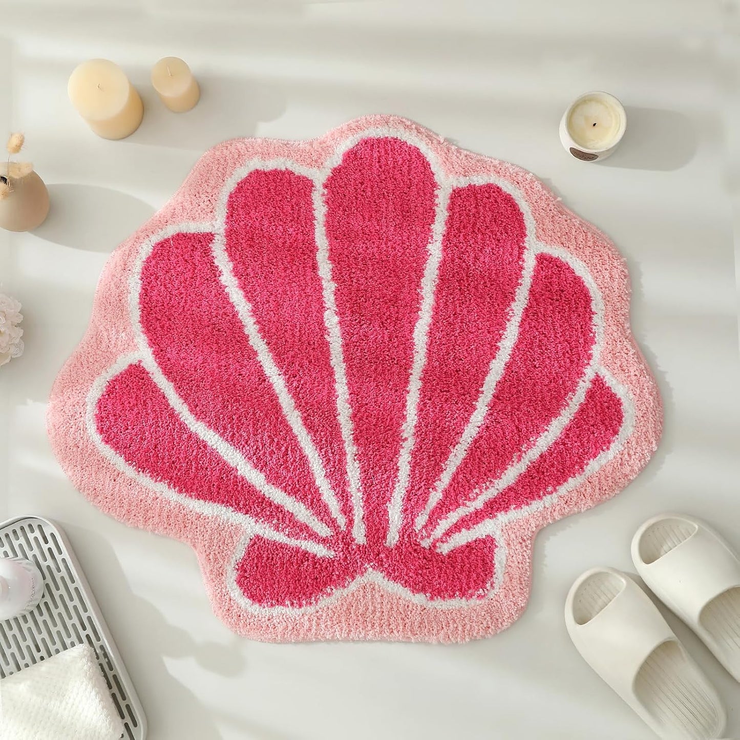YRXRUS Seashells Bathroom Rug, Bathroom Runner, Blue Bath Rugs, Ocean Decor Shell Bath Mat Gifts, Cute Seashell Shaped Rugs for Sea Room Decor, Machine Washable & Non-Slip Mat, 45x23 Inch